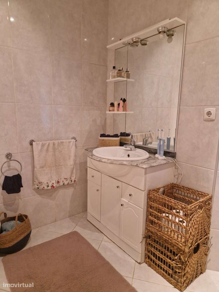 Apartamento t1 com garagem - Grande imagem: 4/13