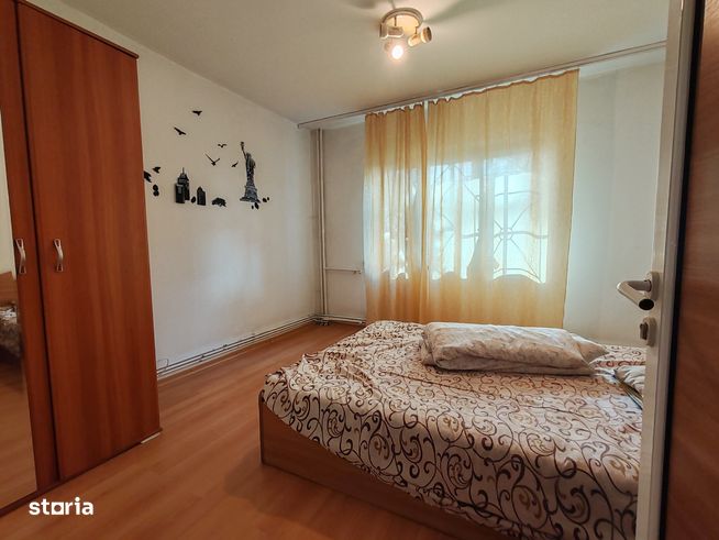 Apartament 4 camere Teilor(PS-uri), parter, 106 mp, centrala,fond 1991-1