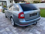 Skoda Octavia 2.0 TDI DPF DSG RS - 7