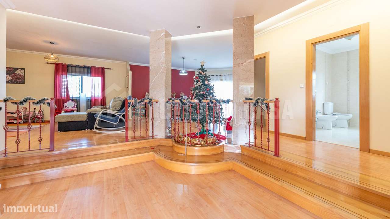 Moradia Isolada Térrea V4 em Orgens - Grande imagem: 4/16