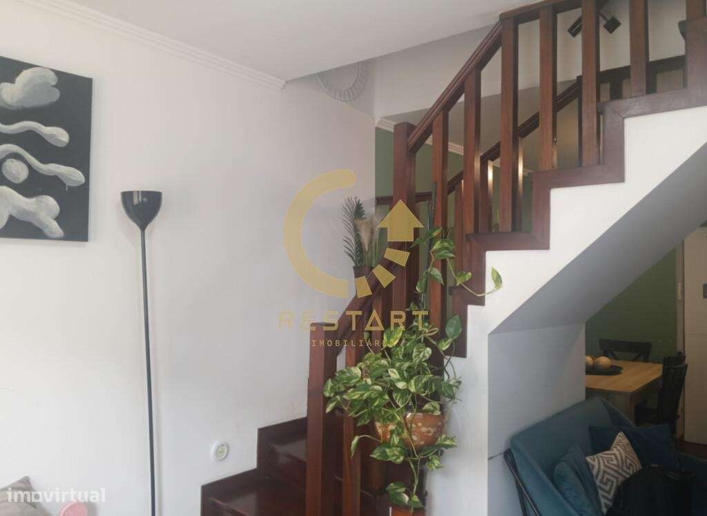 Moradia T2 com Terraço e Varanda – Aldoar, Porto-7