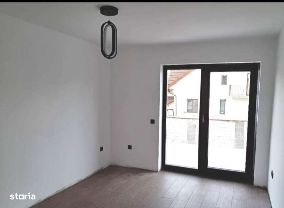 Casa 5 camere 160mputili,spre vanzare in Sura Mica - Imagine principală: 5/13