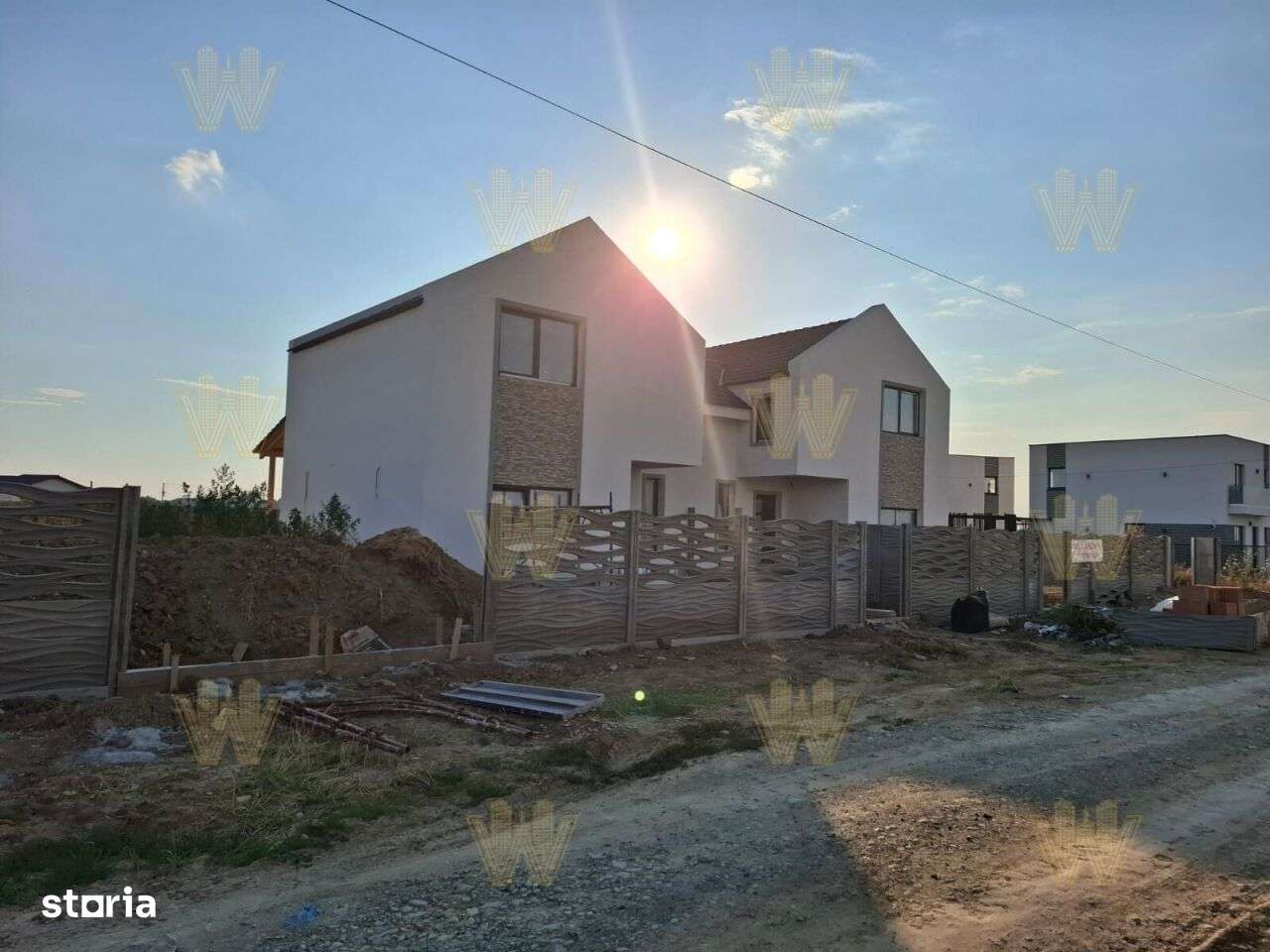 DUPLEX DESPARTIT DE CAMERA TEHNICA - Imagine principală: 4/12