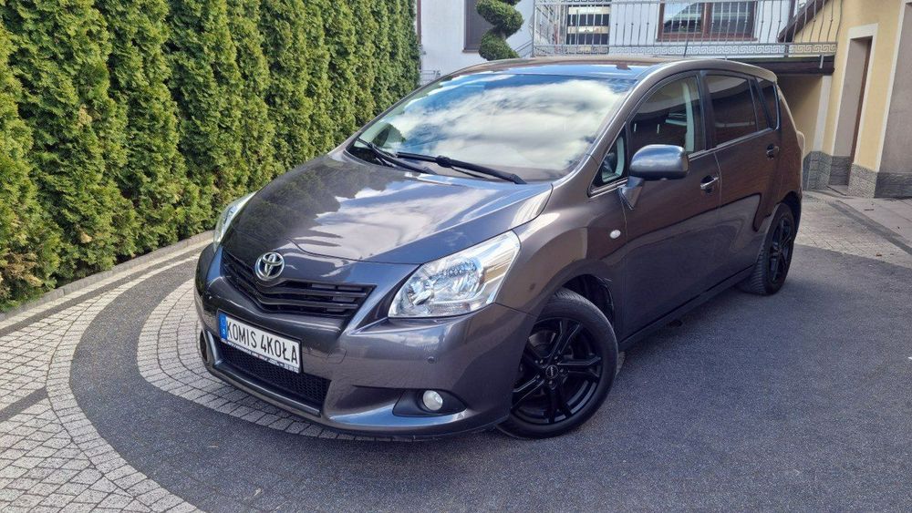 Toyota Verso 2012