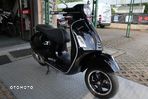 Vespa GTS - 1