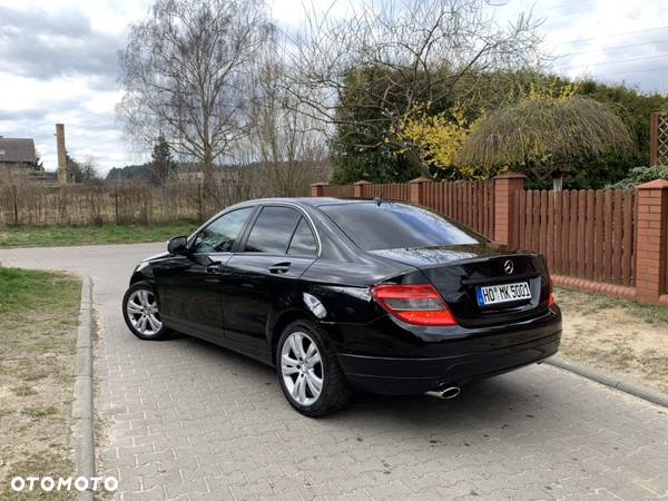 Mercedes-Benz Klasa C 180 Kompressor Elegance - 13