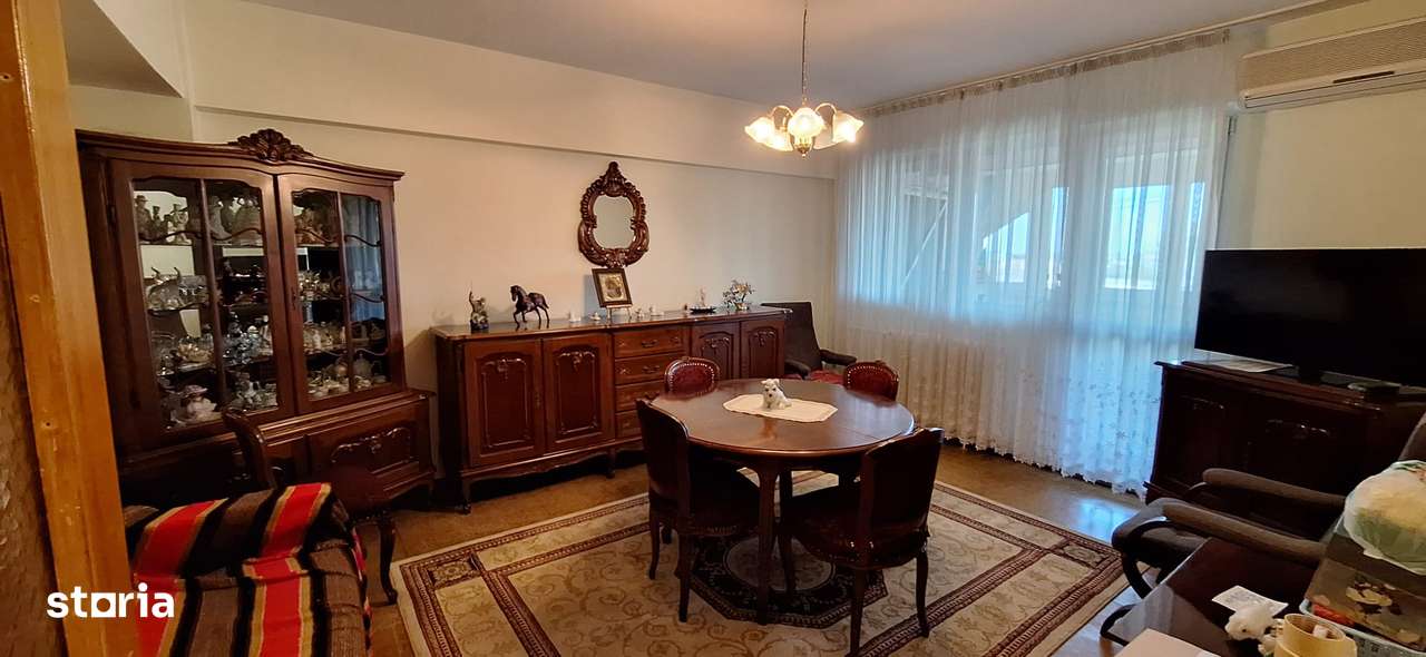 Apartament 4 camere zona Pantelimon -Delfinului