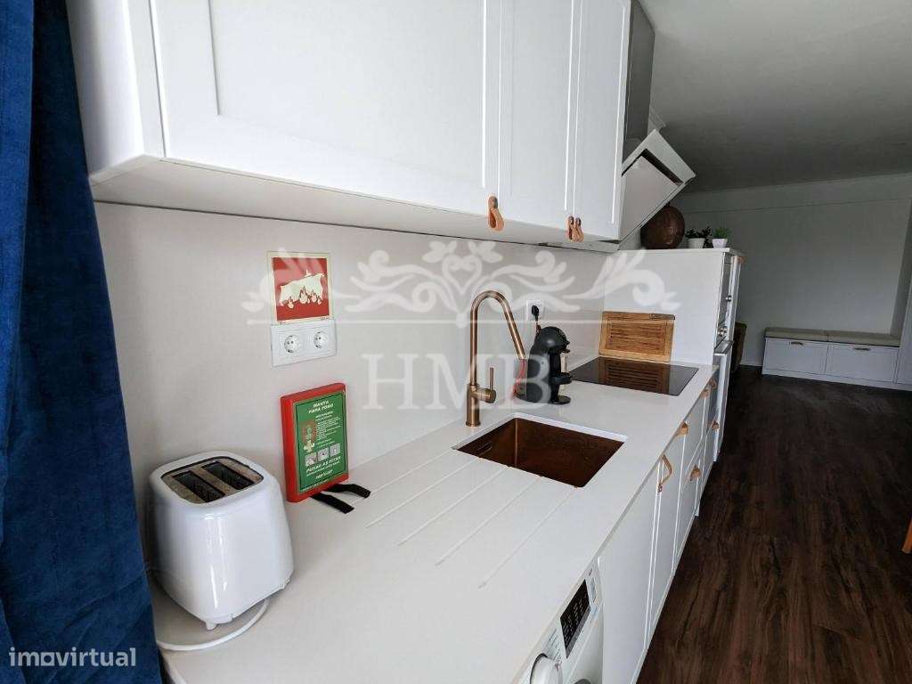 Apartamento T1+1 em Alvor, piscina e garagem-18