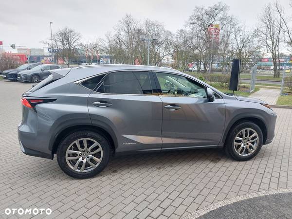 Lexus NX - 6