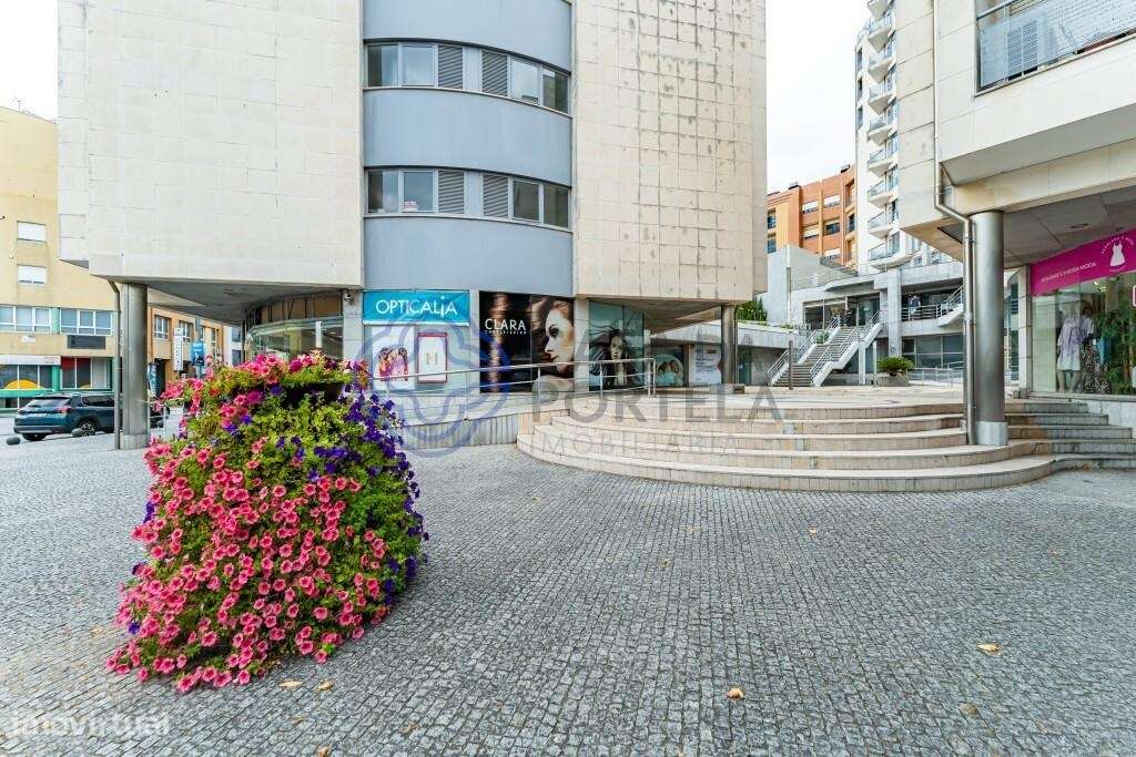 Loja centro comercial Emporium - Grande imagem: 2/8