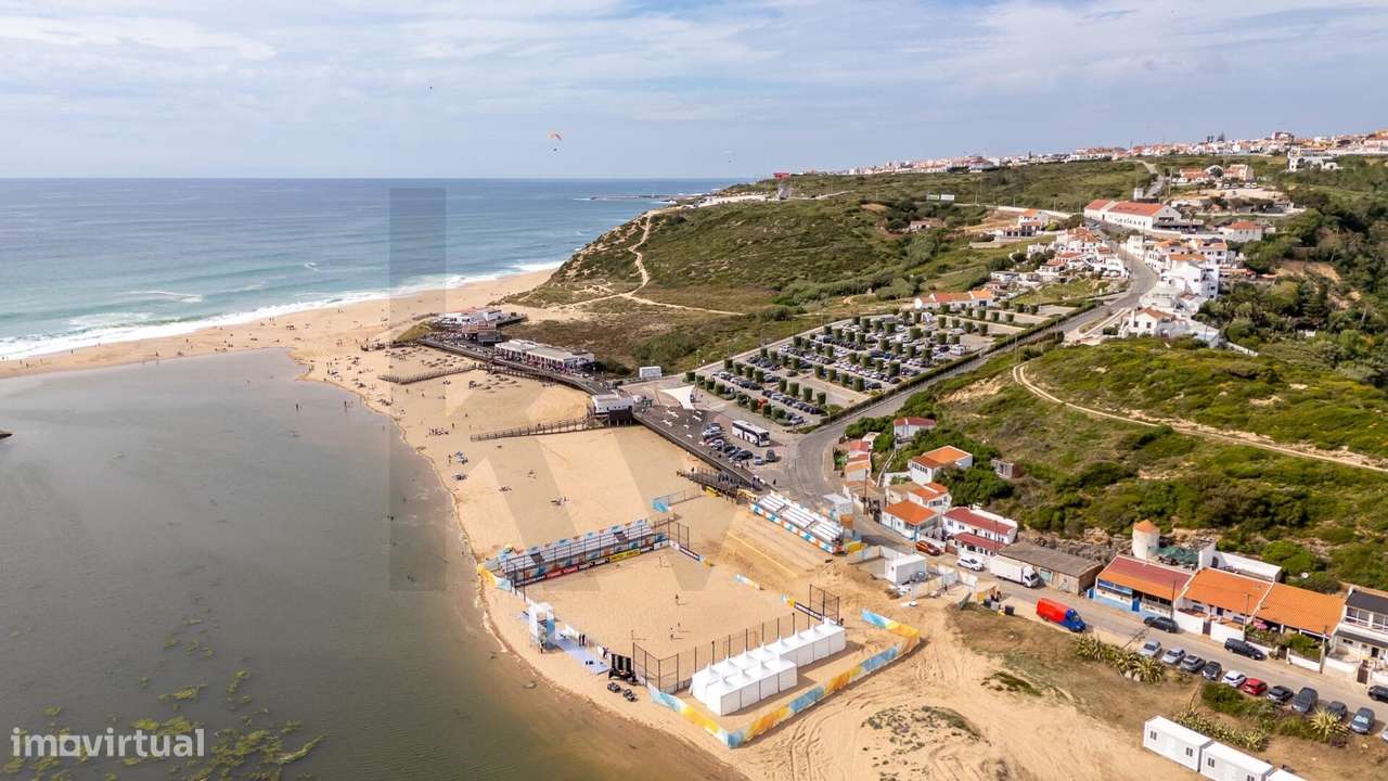 Foz do Lizandro e o Sonho de Viver na Praia | Moradia com Vista Mar e-54