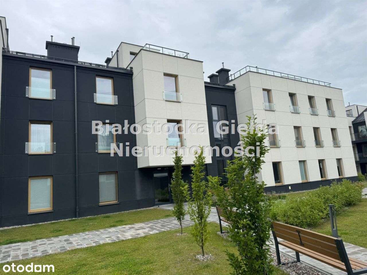 II-poziomy pow.84m2, stan developerski os. Zawady-1