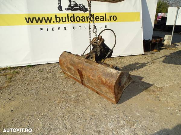 Cupa taluz cu inclinatie actionare hidraulica pt. excavatoare - 7