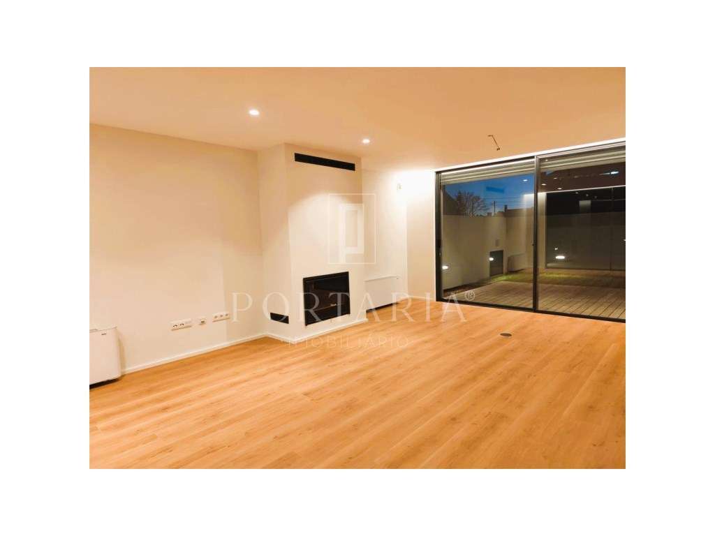 Moradia T3 nova, pronta a habitar em Aveiro - Casas do Alto - Grande imagem: 3/25