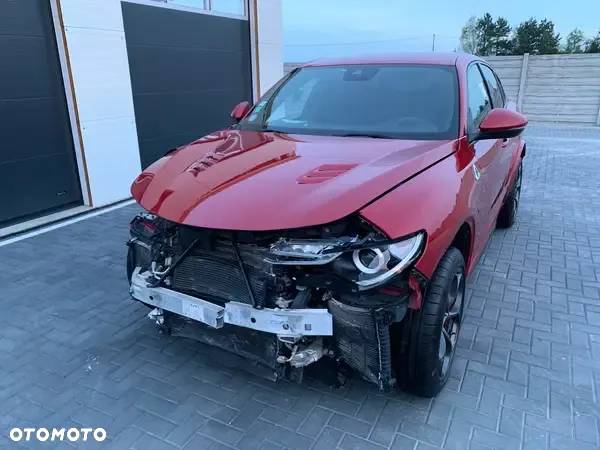 Alfa Romeo Stelvio 2.9 V6 Bi-Turbo Quadrifoglio Q4 - 6