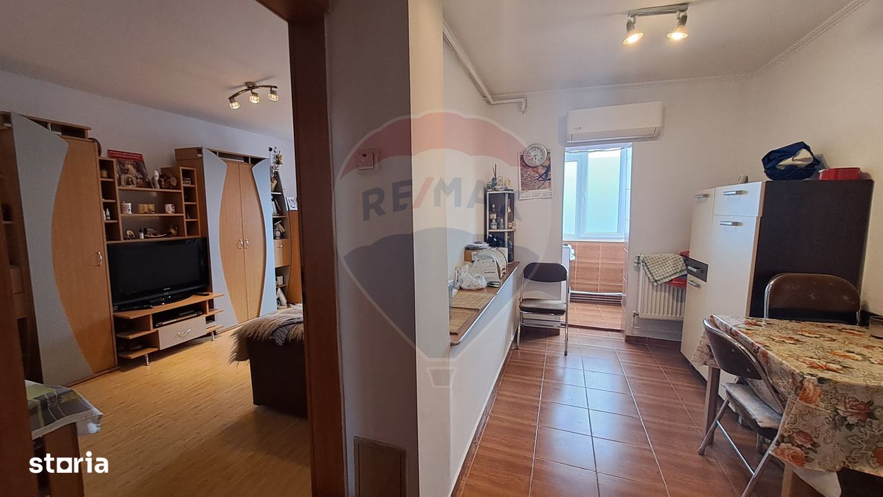 Apartament cu 2 camere de vânzare în zona Aradului