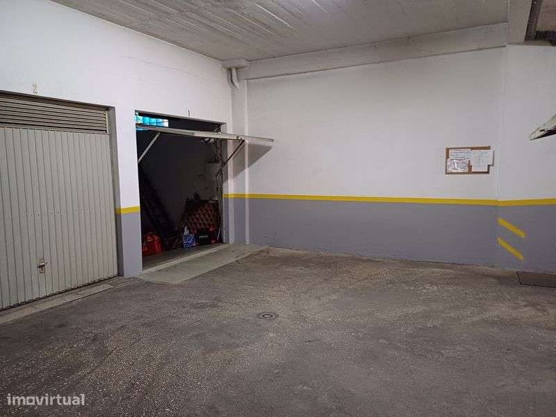 Garagem Alverca c/ mezanine - Grande imagem: 4/6