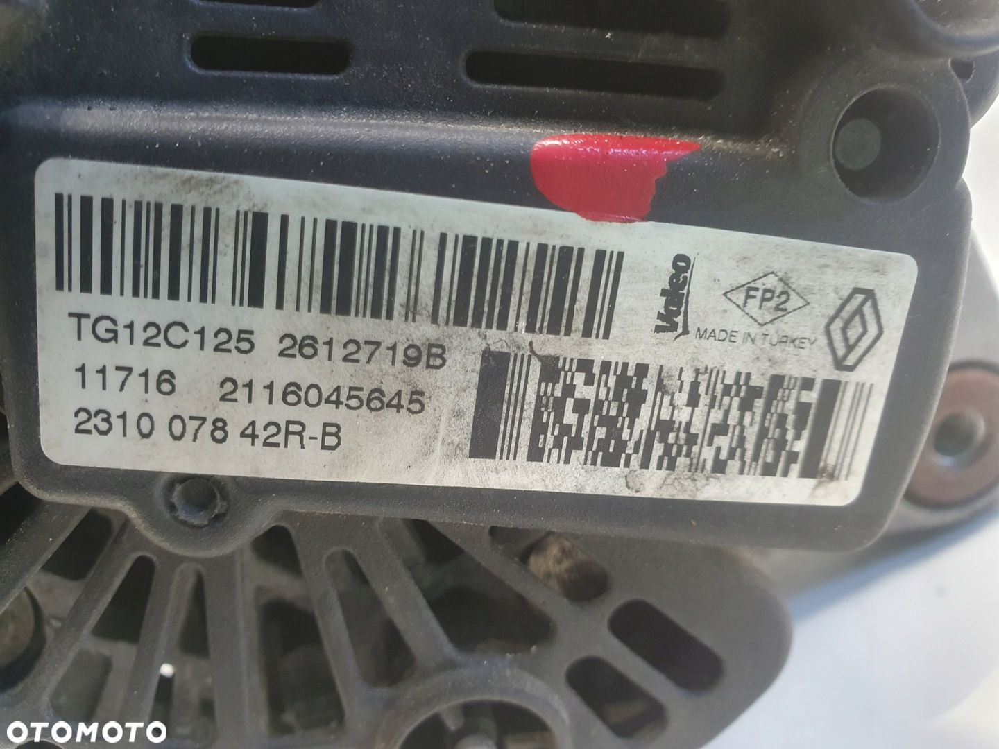 Renault Captur 0.9 TCe ALTERNATOR 2612719B Valeo 231007842R - 6