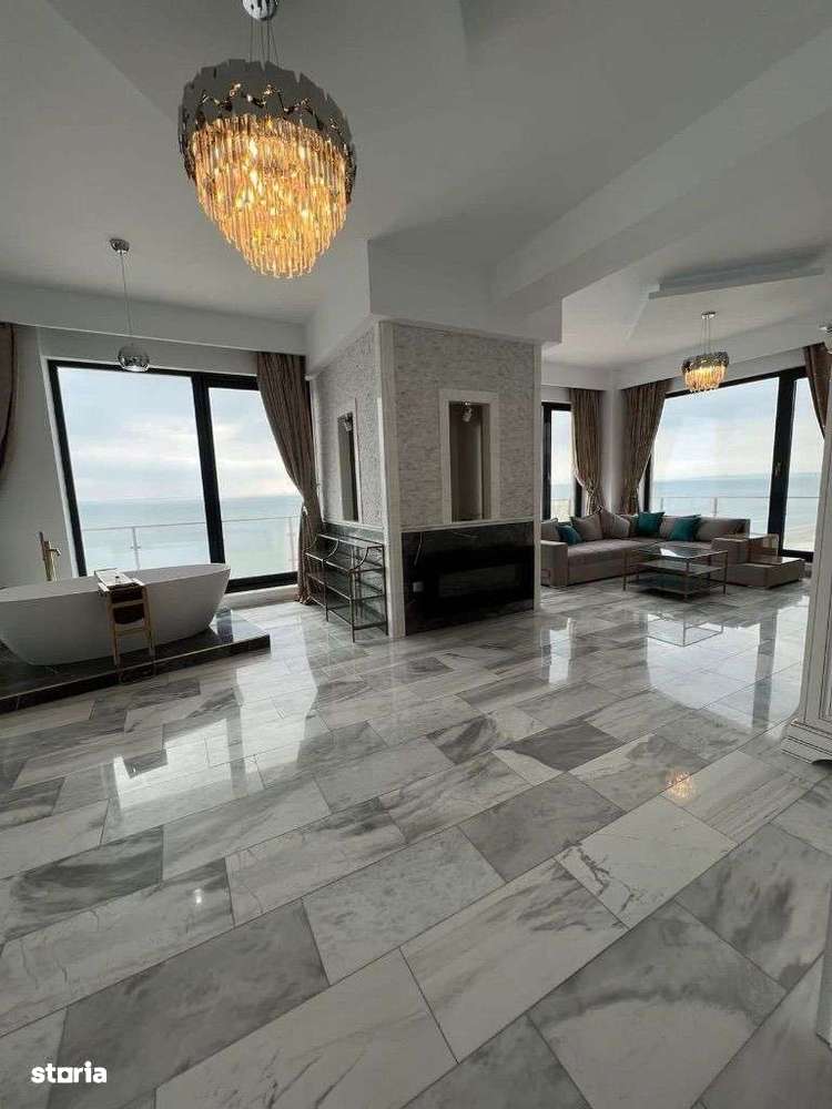Penthouse mobilat lux , vedere frontală la mare-5