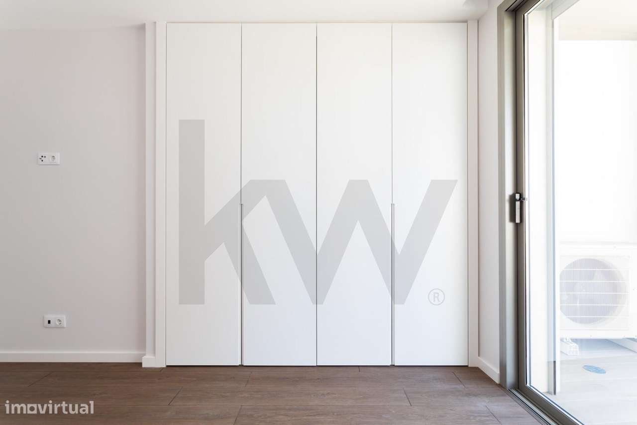 Exclusivo T3 Novo com Varandas de 51m2 | 2 Lugares de Garagem e Arreca-5