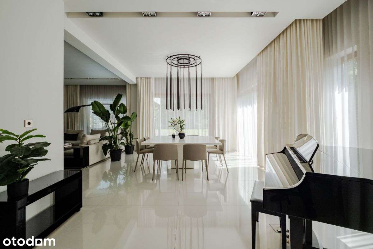 Dom z basenem | Kupujący nie płaci prowizji-1