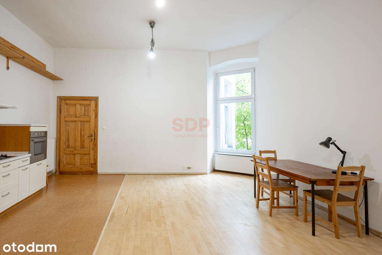 Mieszkanie, 2 pok. – |Przestronne mieszkanie w kamienicy| wysokie sufity|