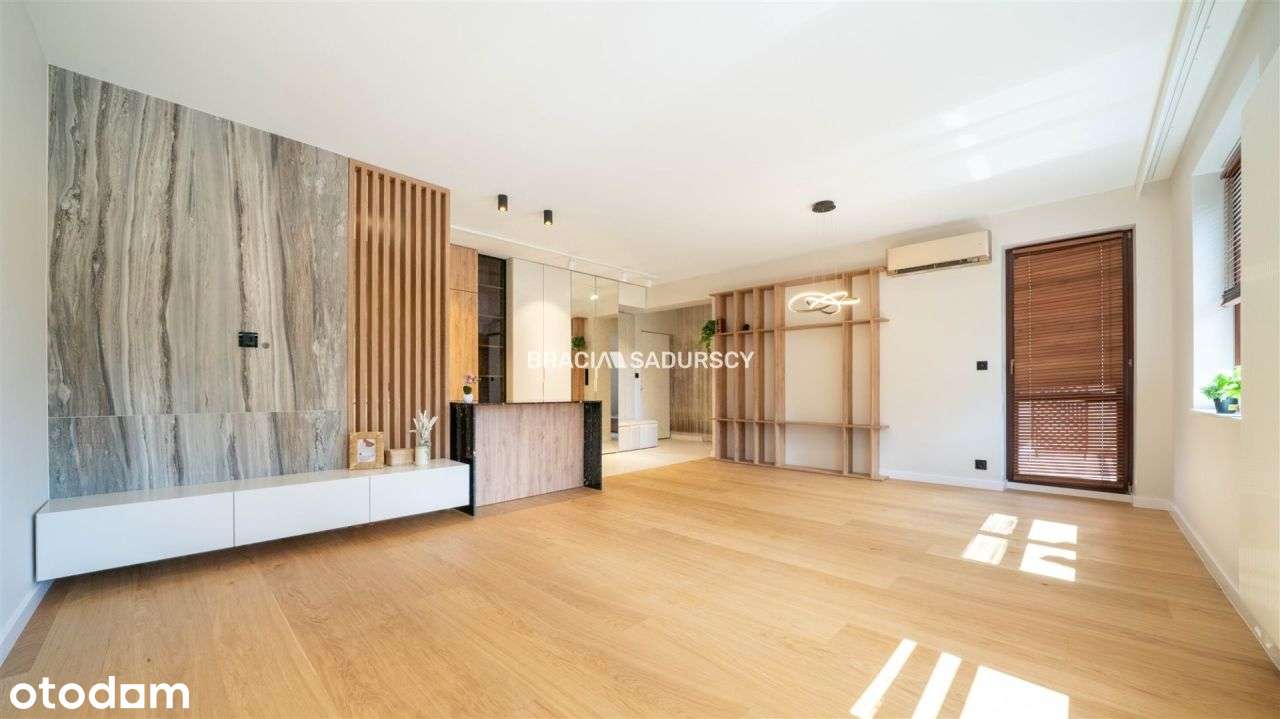 Wola Justowska apartament z miejscem postojowym-6