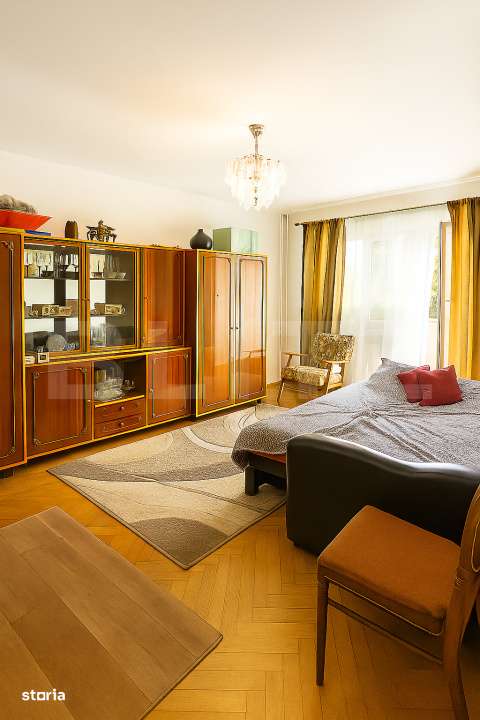 Apartament 2 camere | Cartier Plopilor | 2 Balcoane | Etaj intermediar - Imagine principală: 3/6