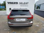 Volvo V60 2.0 T8 AWD TE Momentum Plus - 5