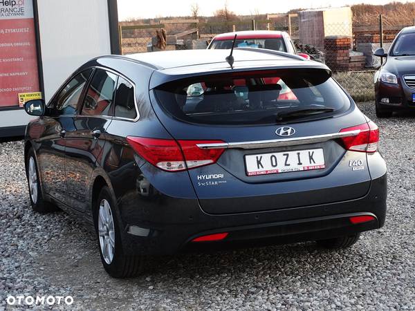 Hyundai i40 i40cw 1.7 CRDi Fifa World Cup Edition - 7