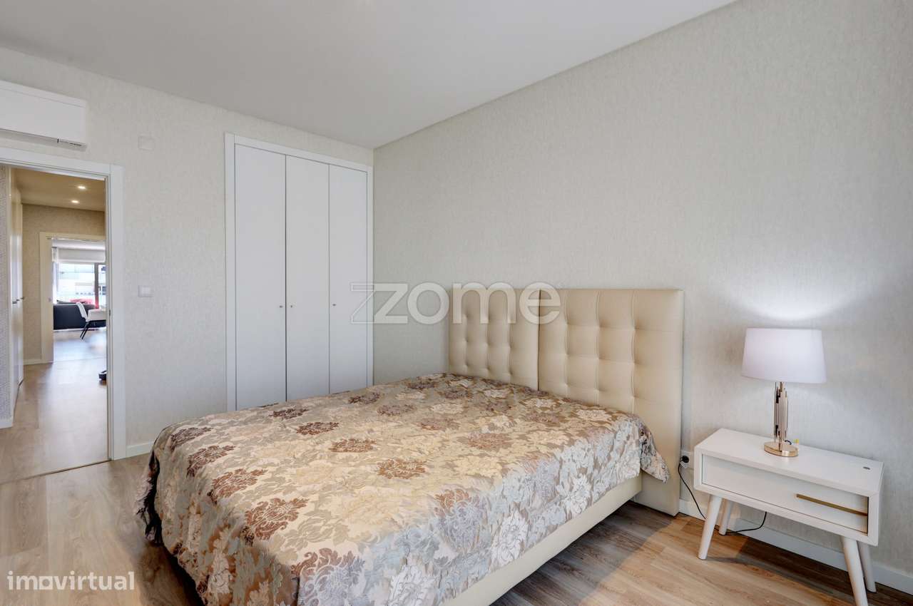 Apartamento T5 Novo em Sacavém-20