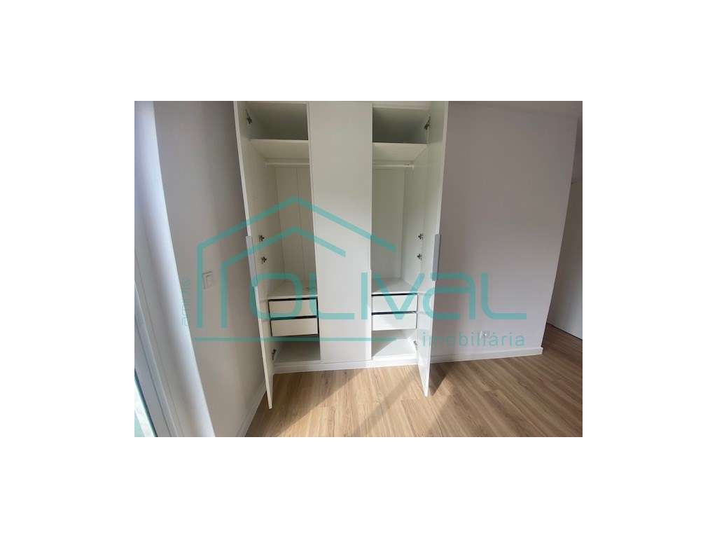 Apartamento t2 à venda na Avenida Padre Bartolomeu de Gusmão-19