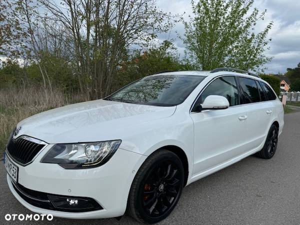 Skoda Superb 2.0 TDI Comfort DSG - 4