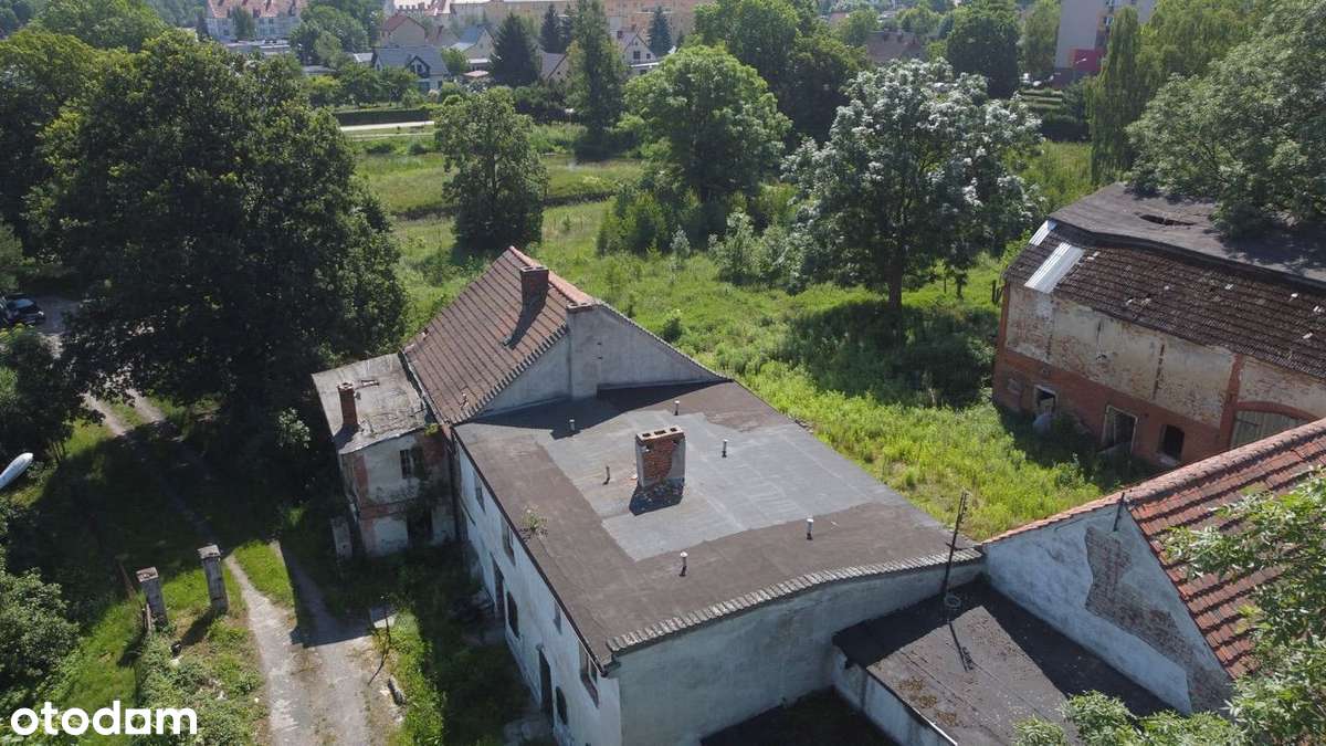 Nieruchomość z potencjałem - zabudowania/działka-8