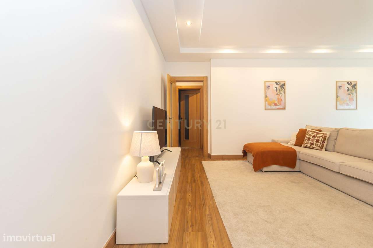 Apartamento T2 c/ garagem e arrecadação, Redondos, Fernão Ferro-17