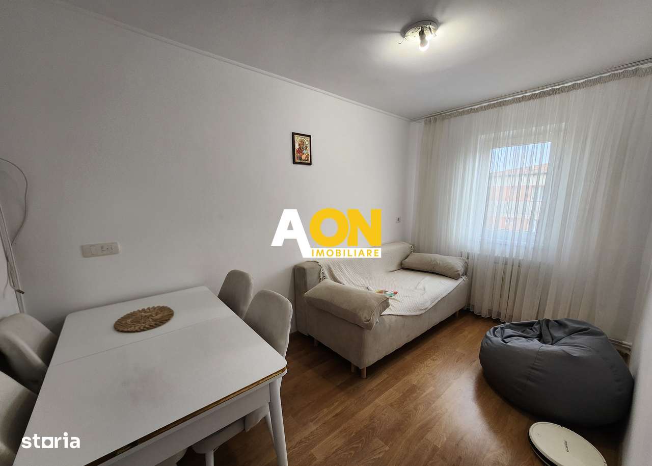 De vanzare apartament 3 camere zona Cetate - Imagine principală: 1/8