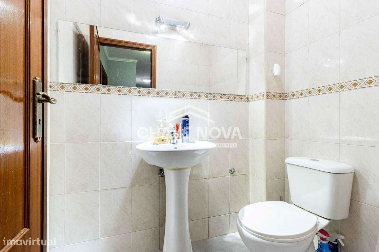 Apartamento T3, para venda, em Grijó AF-9