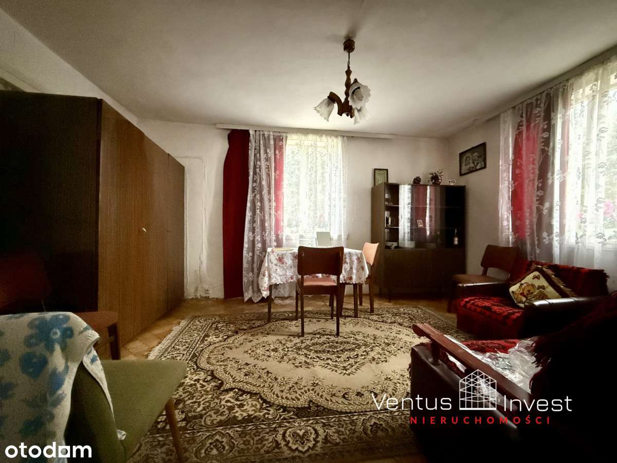 Siedlisko z potencjałem na sprzedaż w Zembrowie-7