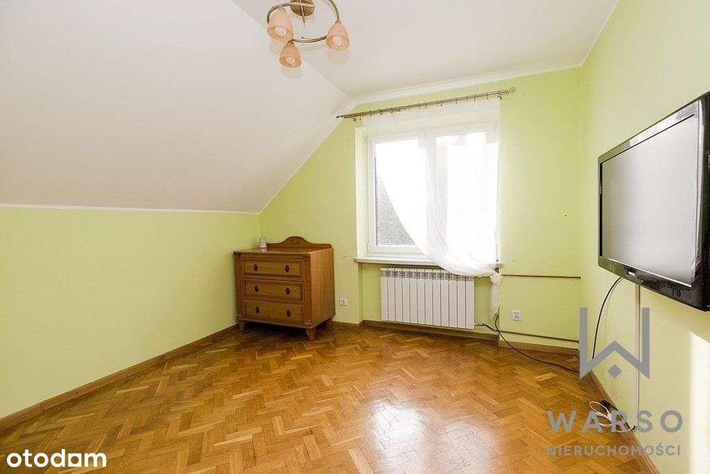 Klimatyczny dom wolnostojący w sercu Łomianek.-14