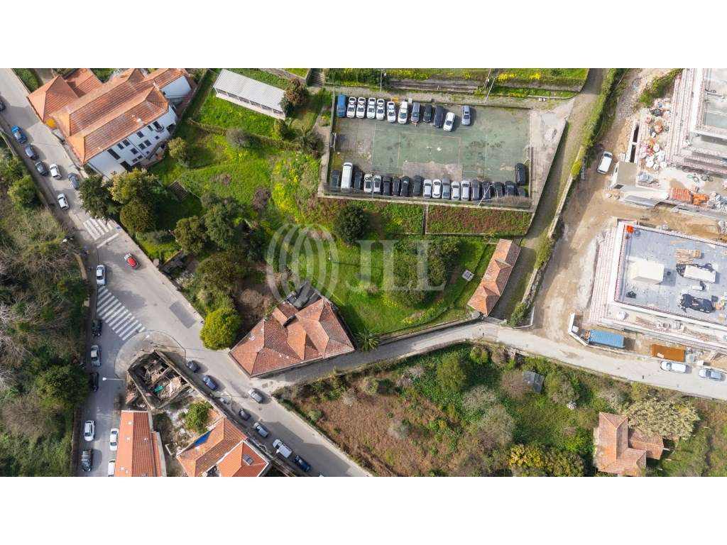 Prédio para reabilitação total, em Campanhã, Porto-34
