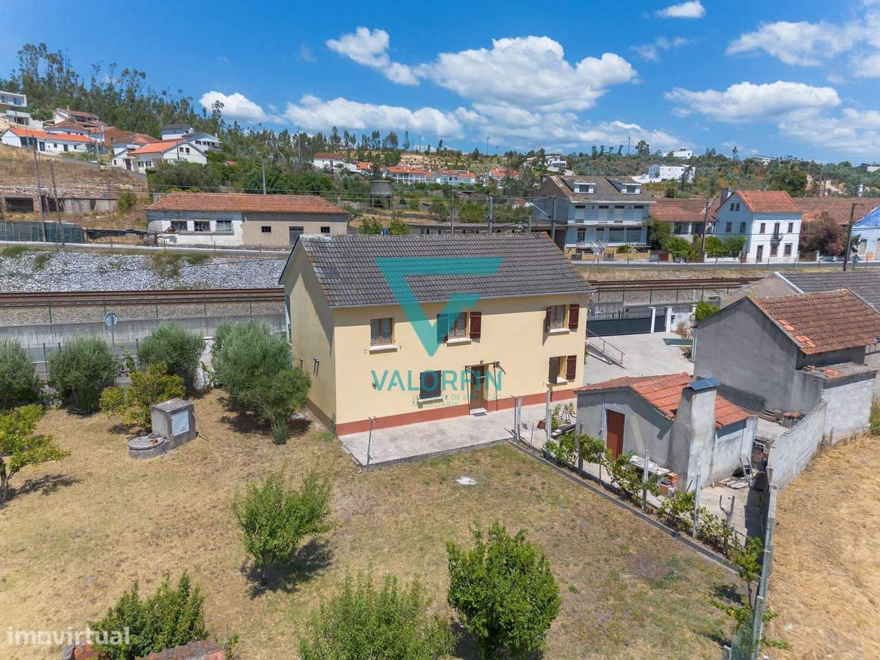 Moradia T5 c/ 1818 m² de Terreno - CAXARIAS / OURÉM-35