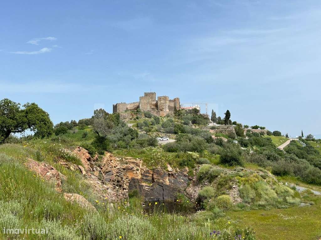 Terreno na Encosta do Castelo de Monsaraz-19