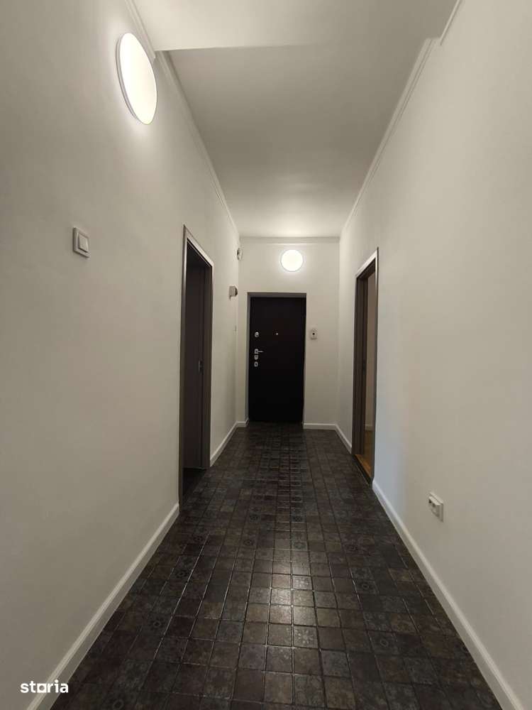 Apartament 3 camere complet renovat de vânzare – Fundatie / Bl Rusești-9
