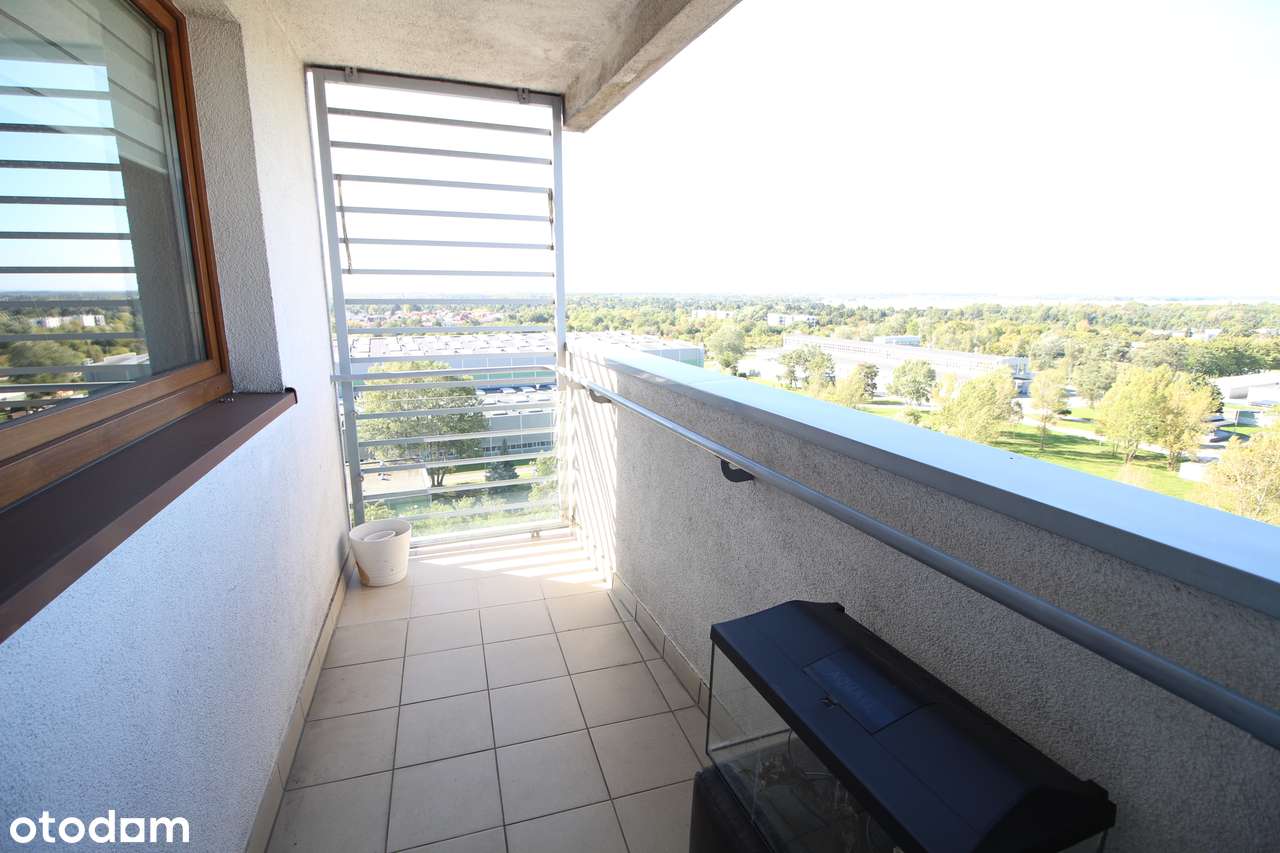 Jeżyce Os. Lotnictwa Apartament z panoramicznymi widokami-12
