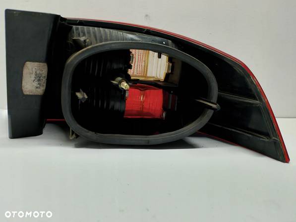 LAMPA LEWY TYŁ RENAULT LAGUNA II 8200002473 - 3