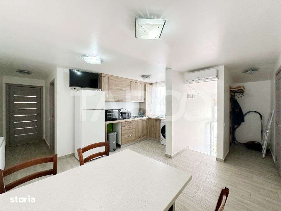 Casa cu 4 apartamente in cartierul Someseni zona Bilt investitie - Imagine principală: 5/19