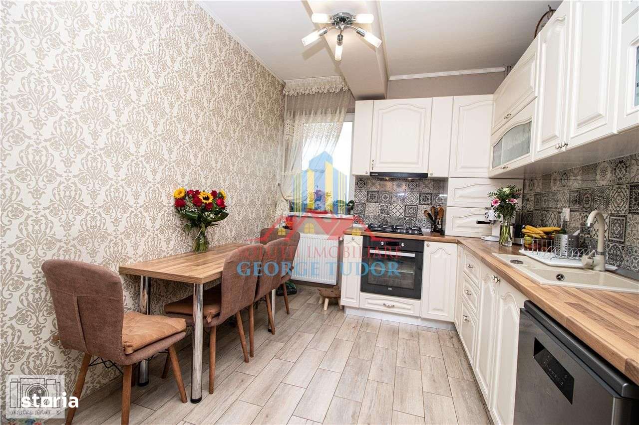 Apartament 3 camere + mansarda, 176 mp,  Str. Tineretului Nr 66,  Chia-13