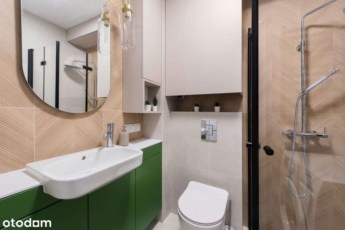 Po remoncie, 2 pokoje z oddzielną kuchnią – ul. Le-3