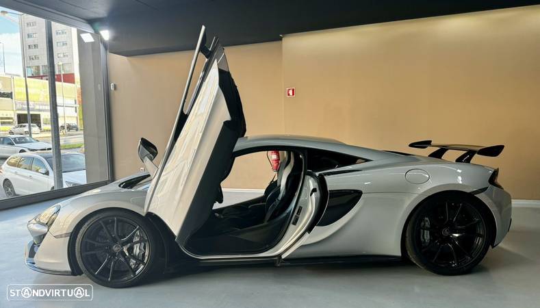 McLaren 570 S - 11