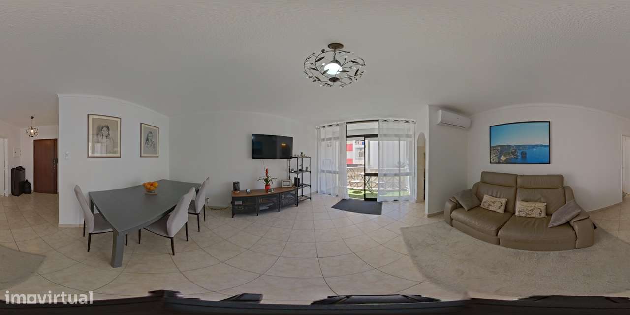 Apartamento T1 no coração de Armação de Pêra a poucos passos da praia!-12